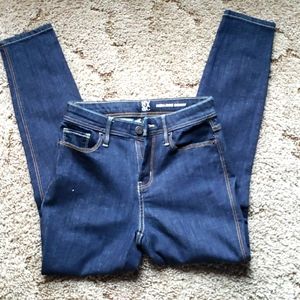 New York & Co. High Rise Skinny Jeans Size 4P>